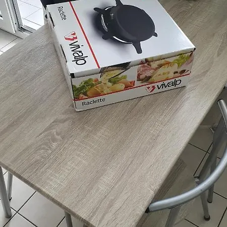 Appartement Magnifique Vue Montage Studio Parking Gratuit *