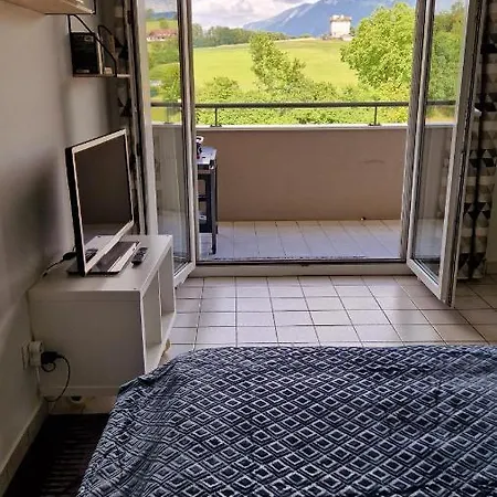 Magnifique Vue Montage Studio Parking Gratuit Annecy